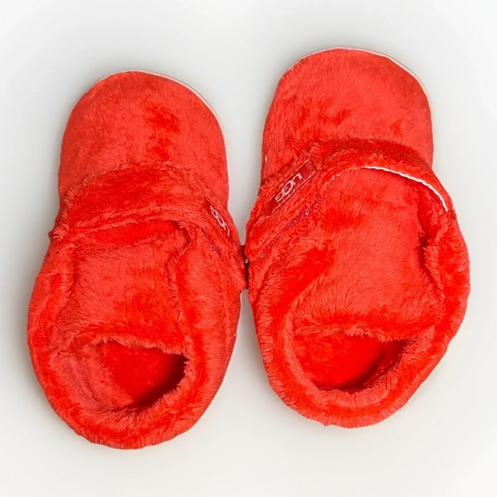 UGG Bixbee Baby Booties Ruby Red Soft Fleece Slippers Size 04/05